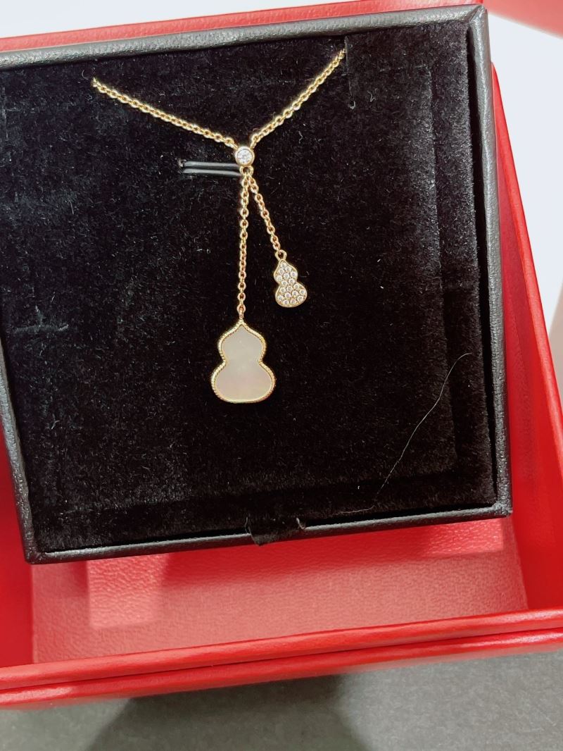 Qeelin Necklaces